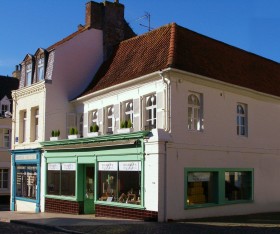 Boursot's Wine Collection as seen from Ardres' main square
